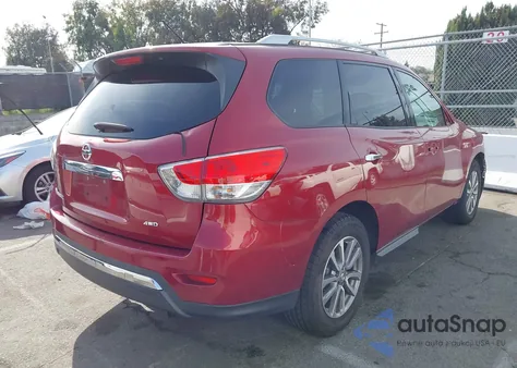 2016 Nissan Pathfinder Platinum/S/Sl/Sv z USA, uszkodzony, nr VIN 5N1AR2MM0GC642189